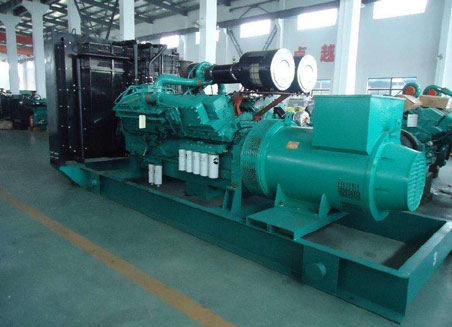 梅县800kw康明斯柴油发电机组